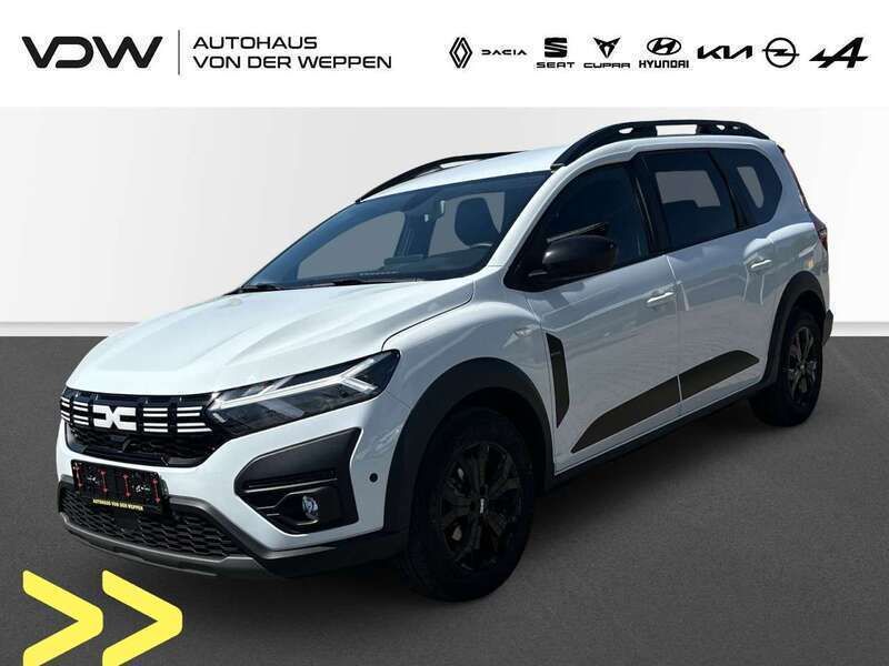 Gletscherweiss (weiß) Gebraucht 2023 Dacia Jogger Extreme Van / Kleinbus | 18.990 € (Fairer Preis) - Bild 1/4