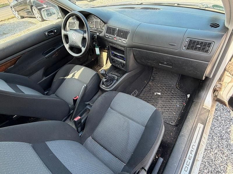 Gebraucht VW Golf IV Basis 75 PS (55 kW) 2003 Silber Kleinwagen