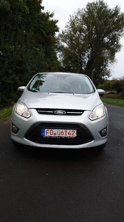 Silber Gebraucht 2014 Ford C-MAX Titanium Van / Kleinbus | 10.500 € (Etwas zu teuer) - Bild 1/4