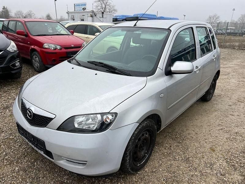 Gebraucht Mazda 2 Active 80 PS (58 kW) 2005 Silber Limousine