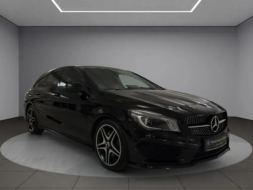 Gebraucht Mercedes CLA250e Shooting Brake AMG 211 PS (155 kW) 2015 Schwarz Kombi