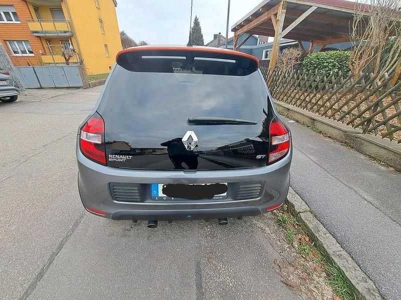 Gebraucht Renault Twingo GT 109 PS (80 kW) 2017 Grau Kleinwagen