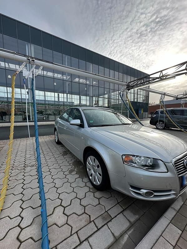 Gebraucht Audi A4 130 PS (95 kW) 2007 Grau Limousine