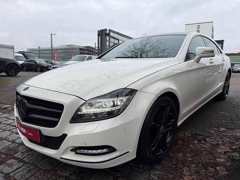Gebraucht Mercedes CLS350 306 PS (225 kW) 2014 Weiß Limousine