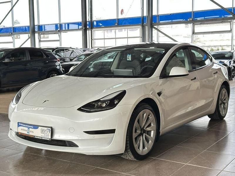 Gebraucht Tesla Model 3 239 kW (325 PS) 2022 Weiß Limousine