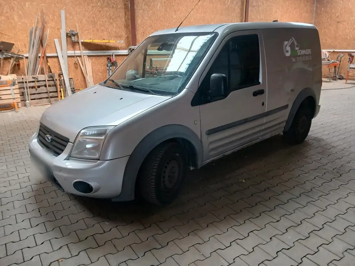 Gebraucht Ford Transit Connect 90 PS (66 kW) 2010 Silber Van / Kleinbus