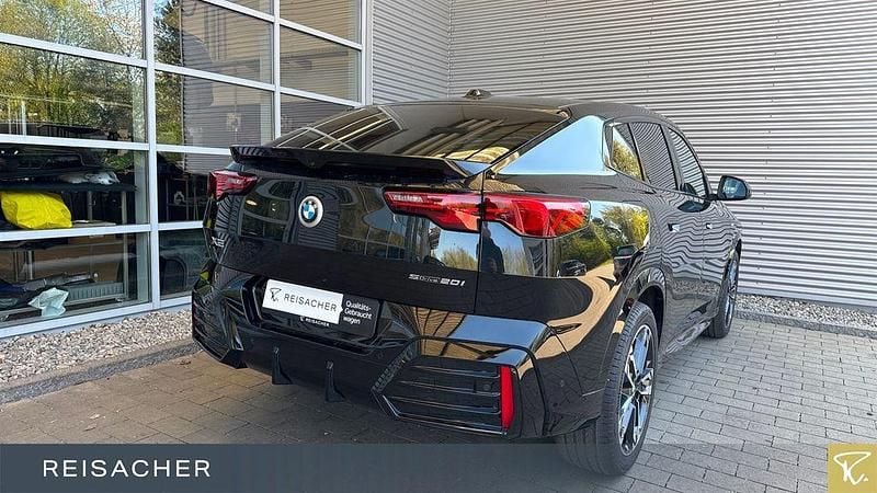 Gebraucht BMW X2 Efficient Dynamics 156 PS (114 kW) 2025 Saphirschwarz metallic SUV