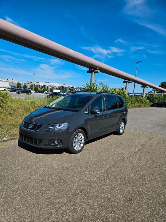 Grau Gebraucht 2015 Seat Alhambra Style Van / Kleinbus | 19.900 € (Fairer Preis) - Bild 1/4
