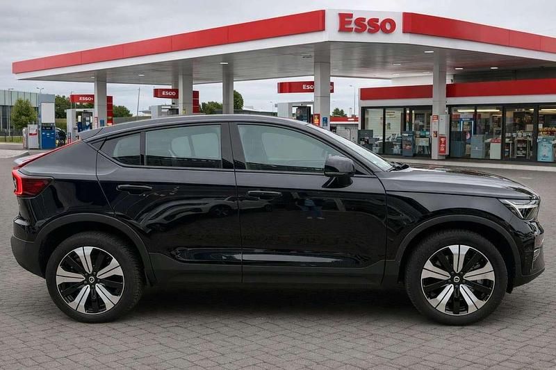 Gebraucht Volvo EC40 300 kW (408 PS) 2022 Black stone SUV