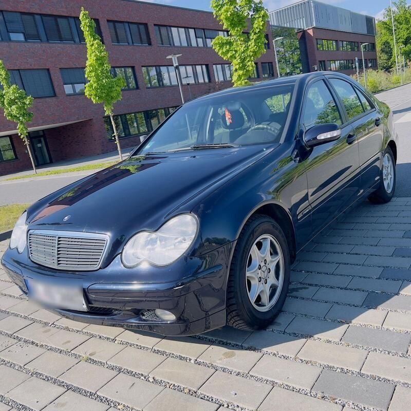 Andere außenfarben Gebraucht 2004 Mercedes C180 Limousine | 2.350 € - Bild 1/4