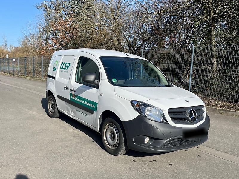 Gebraucht Mercedes Citan 108 80 PS (58 kW) 2020 Weiß Van / Kleinbus