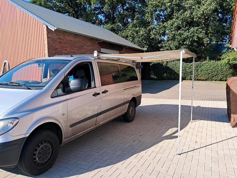 Gebraucht 2009 Mercedes Vito Van / Kleinbus | 8.999 € - Bild 1/4