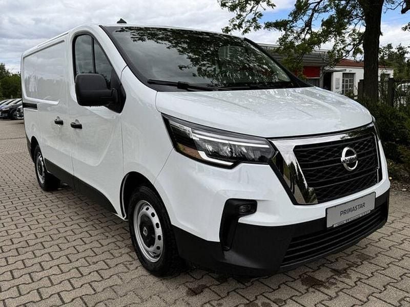 Gebraucht Nissan Primastar Acenta 110 PS (80 kW) 2023 Mineral white Van / Kleinbus
