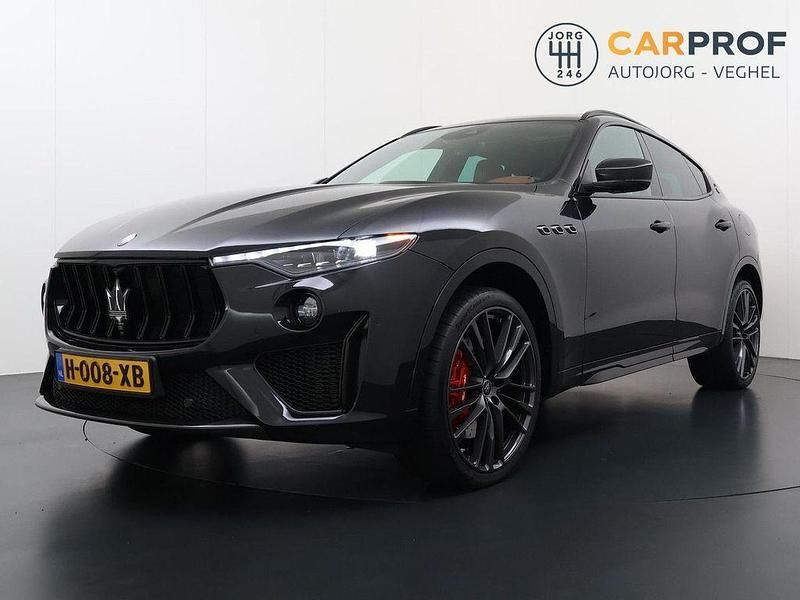 Gebraucht Maserati Levante 589 PS (433 kW) 2020 Schwarz SUV