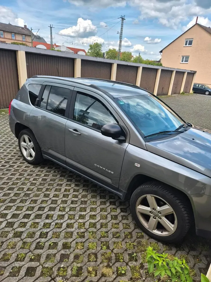 Used Jeep Compass Limited 136 HP (100 kW) 2012 Grey SUV