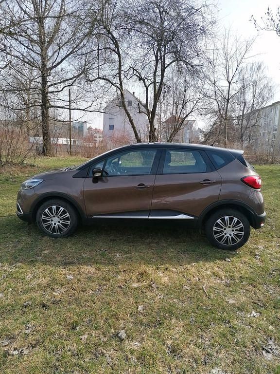 Gebraucht Renault Captur Dynamique 120 PS (88 kW) 2014 Braun SUV