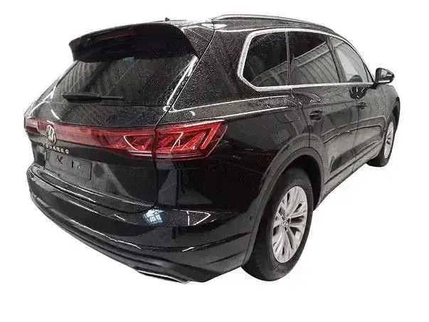 Gebraucht VW Touareg Elegance 231 PS (169 kW) 2025 Schwarz SUV