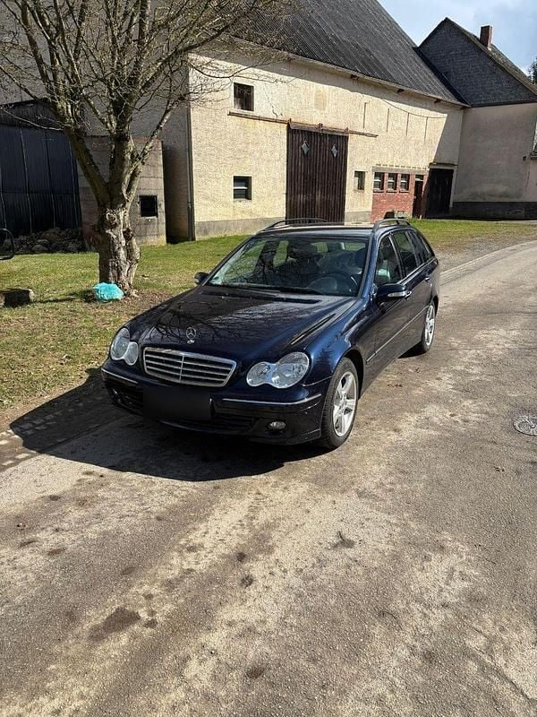 Gebraucht Mercedes 200 222 PS (163 kW) 2007 Blau Kombi