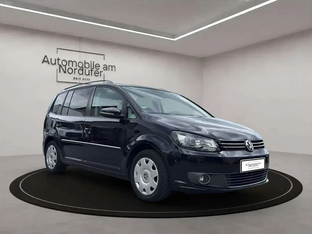 Gebraucht VW Touran Highline 170 PS (125 kW) 2013 Deep black perleffekt Van / Kleinbus
