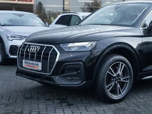 Gebraucht Audi Q5 Sportback Advanced 204 PS (150 kW) 2021 Schwarz SUV