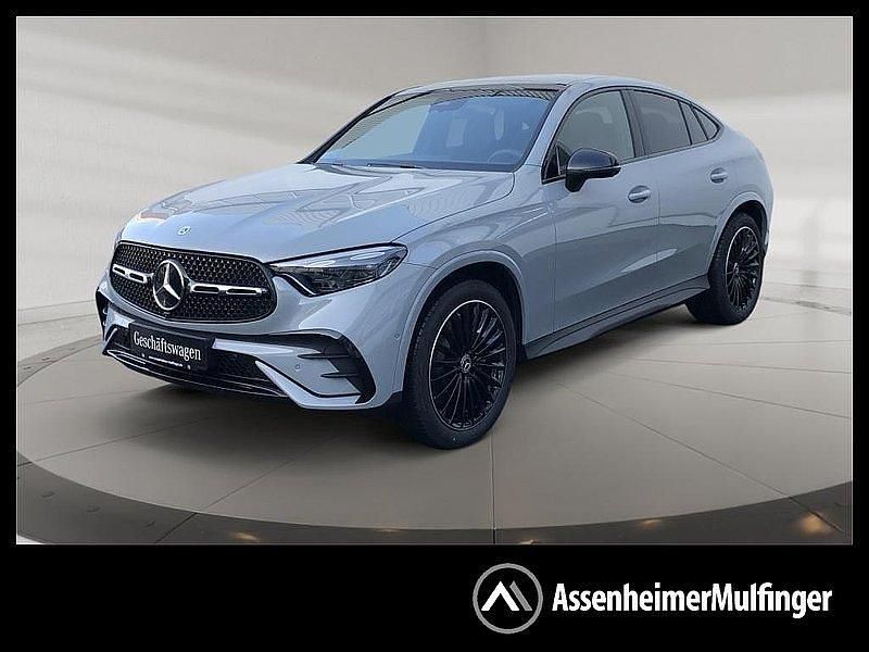 Manufaktur lack manufaktur alpingrau uni Gebraucht 2025 Mercedes GLC220 Coupé | 70.980 € - Bild 1/4