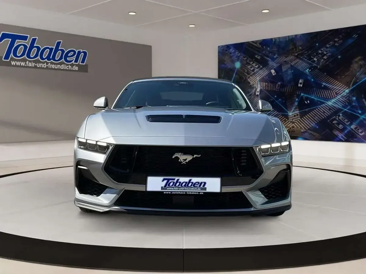 Gebraucht Ford Mustang GT 446 PS (328 kW) 2025 Iconic silver metallic Cabrio