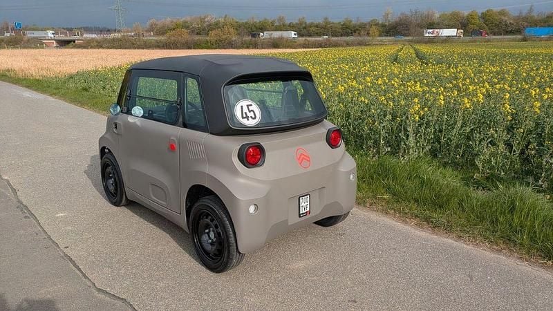 Neu Citroën AMI 2026 Grau