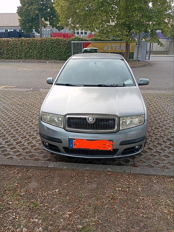 Grün Gebraucht 2005 Skoda Fabia Kombi | 1.700 € (Fairer Preis) - Bild 1/4