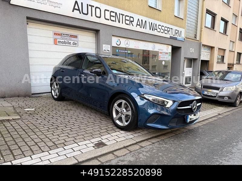 Denimblau Gebraucht 2022 Mercedes A160 Limousine | 19.900 € (Superpreis) - Bild 1/4