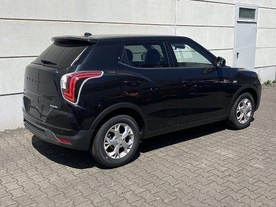 Neu Ssangyong (KGM) Tivoli 163 PS (119 kW) 2025 Space black met. lak SUV