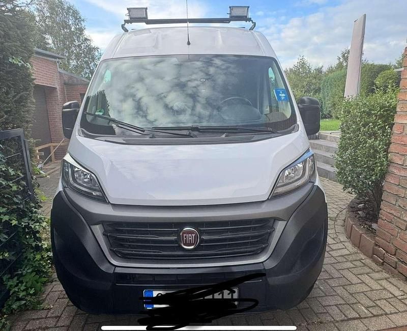 Weiß Gebraucht 2020 Fiat Ducato Van | 35.900 € - Bild 1/4
