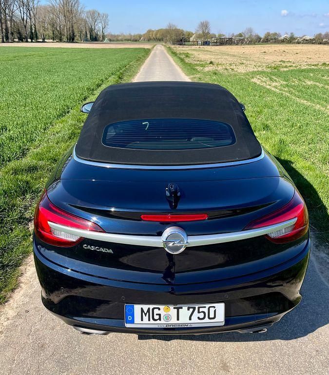 Gebraucht Opel Cascada Ultimate 200 PS (147 kW) 2018 Blau Cabrio