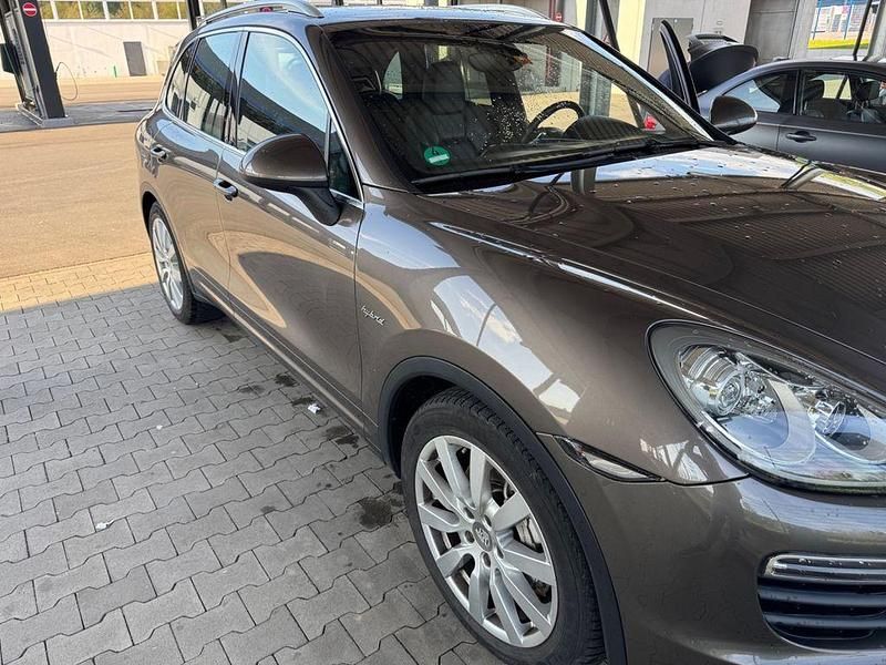 Gebraucht Porsche Cayenne S E-Hybrid 379 PS (278 kW) 2011 Braun SUV