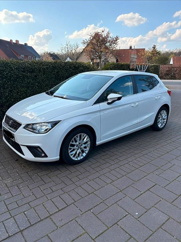 Gebraucht Seat Ibiza Style 95 PS (69 kW) 2017 Weiß Kleinwagen