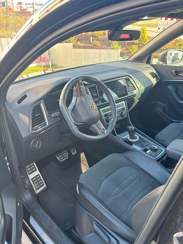 Second-hand Cupra Ateca 300 CP (220 kW) 2022 Negru SUV