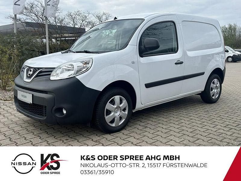 Weiss / mineral white Gebraucht 2021 Nissan NV250 Van | 11.990 € - Bild 1/4