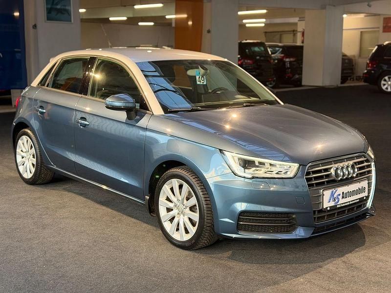 Blau Gebraucht 2016 Audi A1 Sportback Sport Kleinwagen | 12.999 € (Fairer Preis) - Bild 1/4