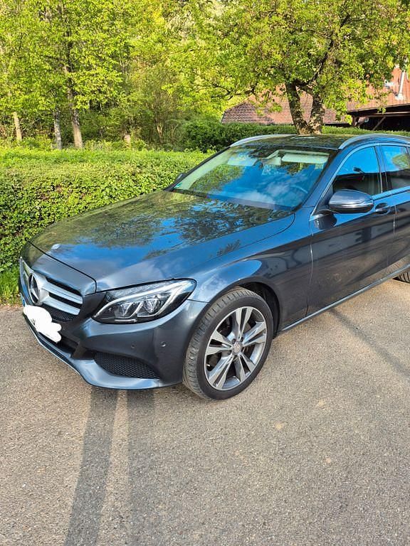 Second-hand Mercedes E250 204 CP (150 kW) 2016 Gri Berlinǎ