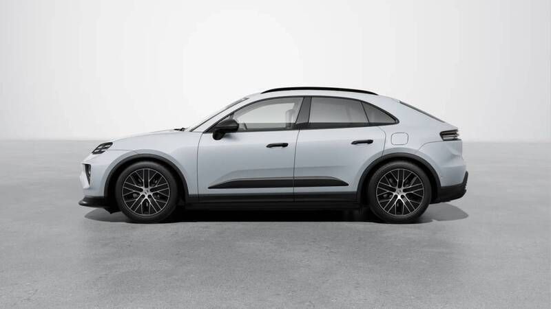 Gebraucht Porsche Macan 264 kW (360 PS) 2024 Aventuringrünmetallic SUV