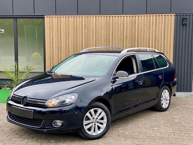 Gebraucht 2011 VW Golf VI Style Kombi | 3.900 € (Guter Preis) - Bild 1/4