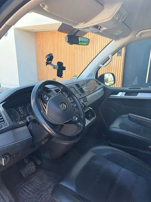 Używany VW T6 150 KM (110 kW) 2019 Czarny Van