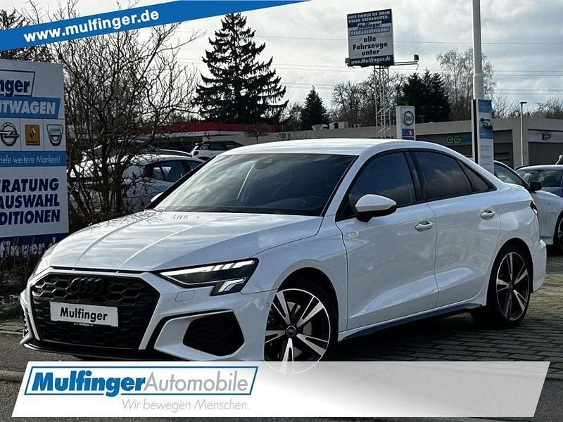 Ibis white (metallic) Gebraucht 2022 Audi S3 Sport Limousine | 34.900 € (Guter Preis) - Bild 1/4