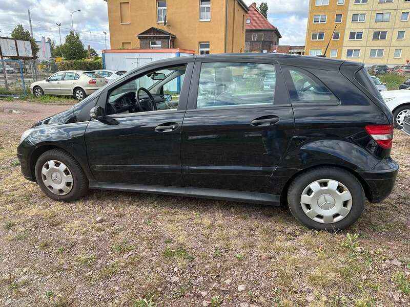 Gebraucht Mercedes B150 Edition 95 PS (69 kW) 2007 Schwarz Van / Kleinbus