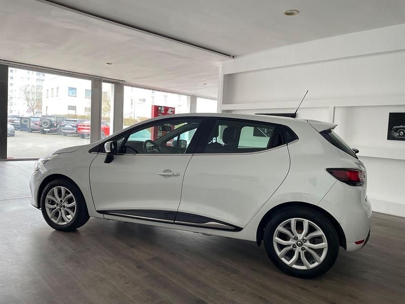 Gebraucht Renault Clio IV Intens 90 PS (66 kW) 2018 Kleinwagen