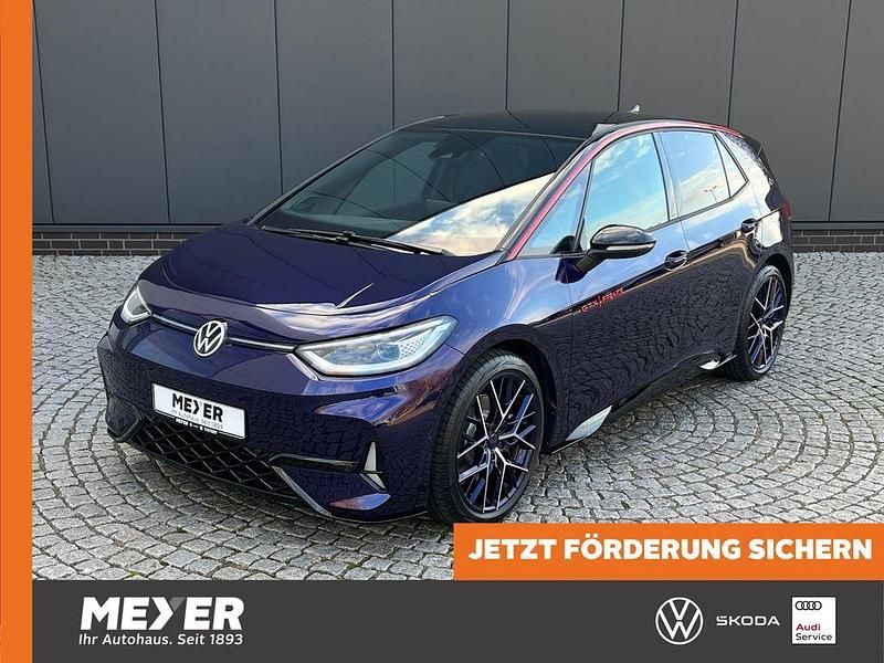 Ultra violet metallic / schwa Neu 2025 VW ID.3 GTX Kleinwagen | 58.050 € - Bild 1/4