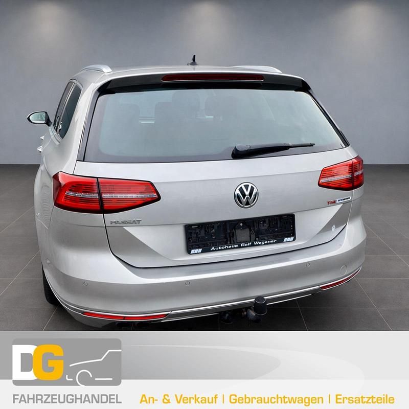 Gebraucht VW Passat Highline 179 PS (131 kW) 2015 Grau Kombi