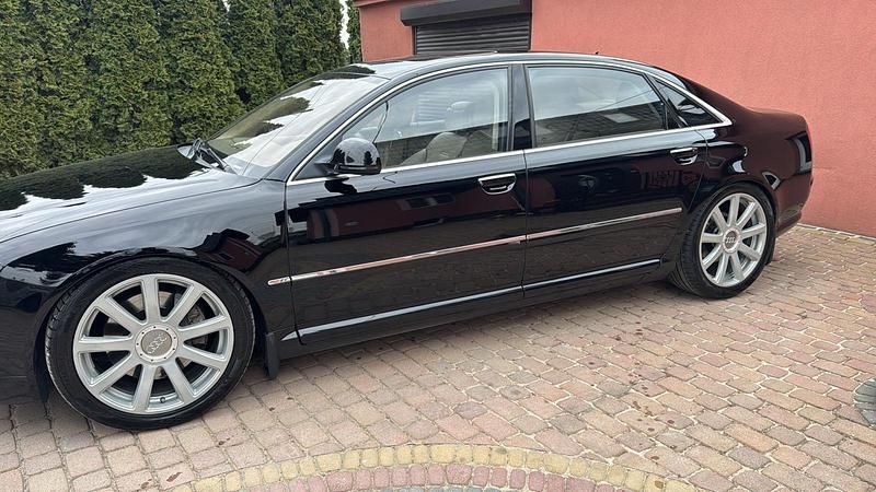 Gebraucht Audi A8L Comfort 326 PS (239 kW) 2009 Schwarz Limousine