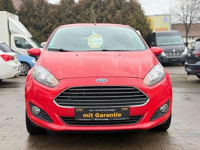 Gebraucht Ford Fiesta SYNC Edition 101 PS (74 kW) 2013 Rot Kleinwagen