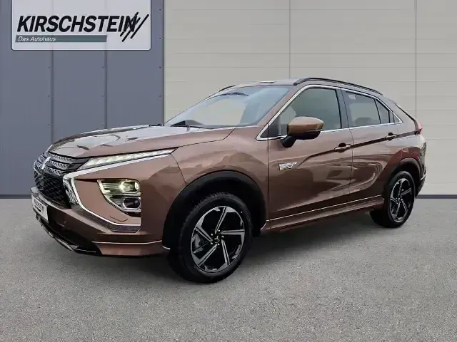 Usata Mitsubishi Eclipse Cross Select 188 CV (138 kW) 2024 Marrone SUV