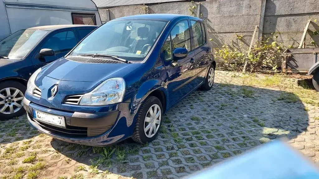 Używany Renault Modus Expression 75 KM (55 kW) 2010 Minivan